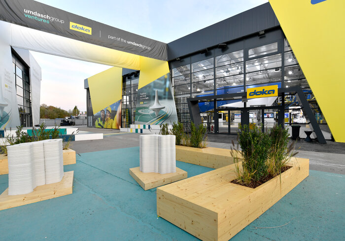 Exhibition hall DOKA connection