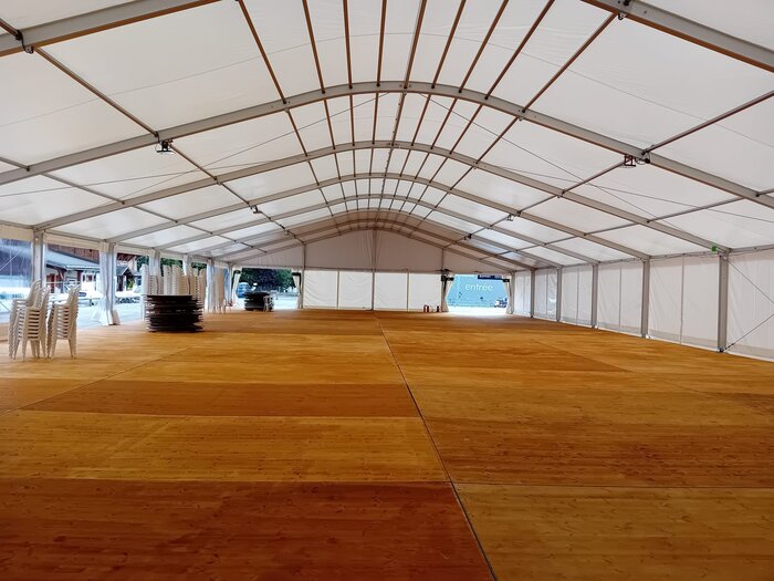 Festzelt Innenansicht