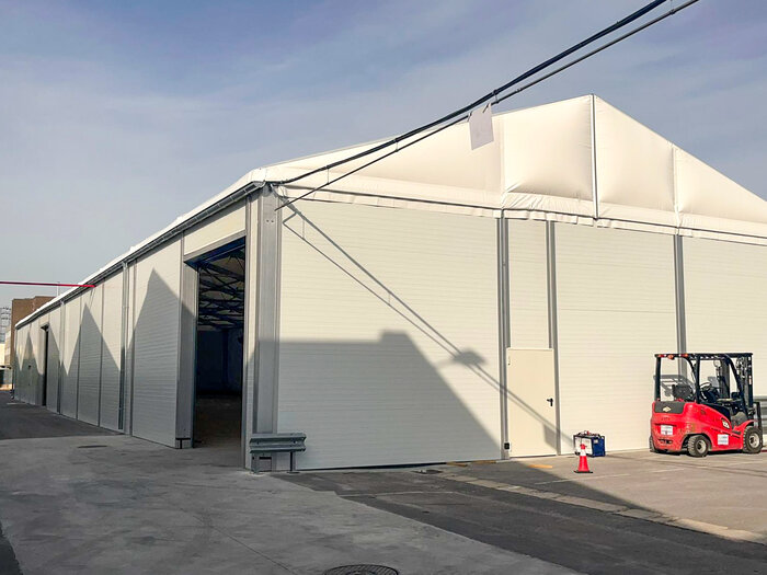 Leichtbauhalle Frontansicht