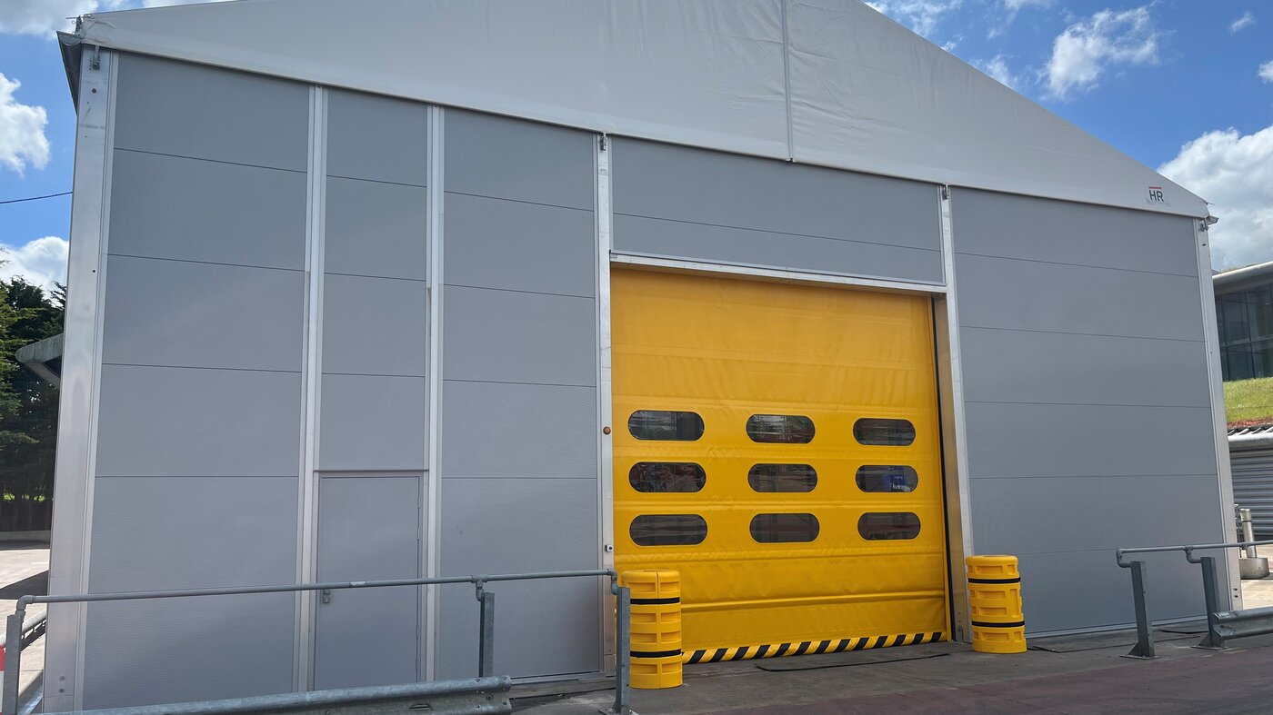 Industrial hall for industrial requirements in the United Kingdom