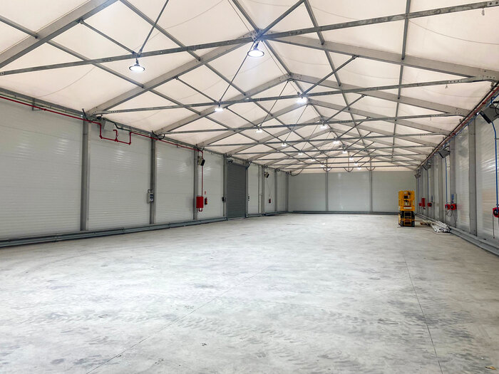 Leichtbauhalle Innenansicht