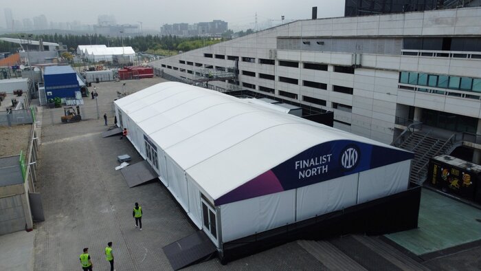 Rundbogenzelt Luftbild